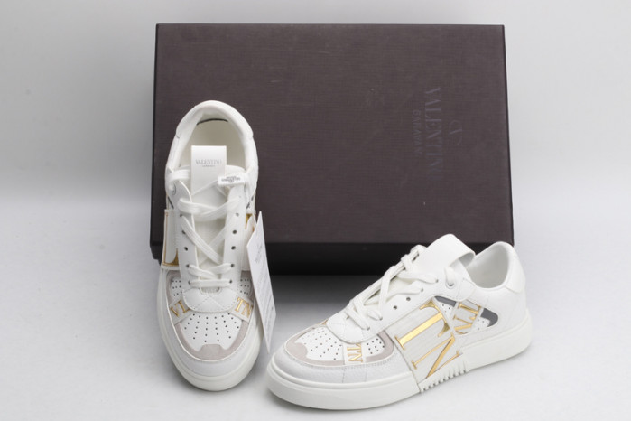 v*lentino sneaker