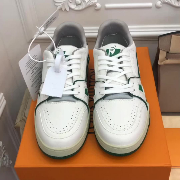 lovt sneaker