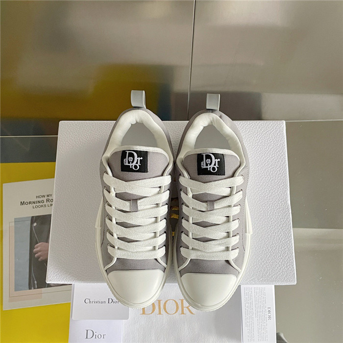 dr b23 sneakers