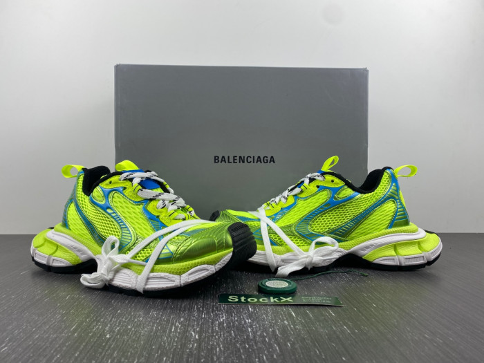 bl 3xl sneaker