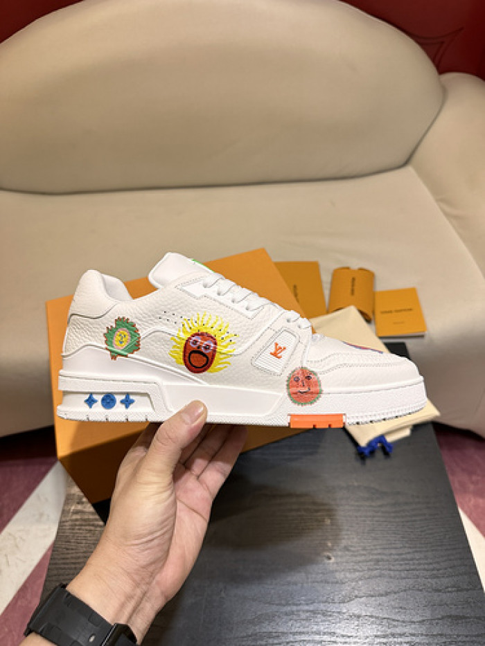lovt sneaker