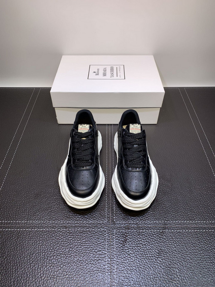 Ma*s*n mihara yasuhiro sneaker
