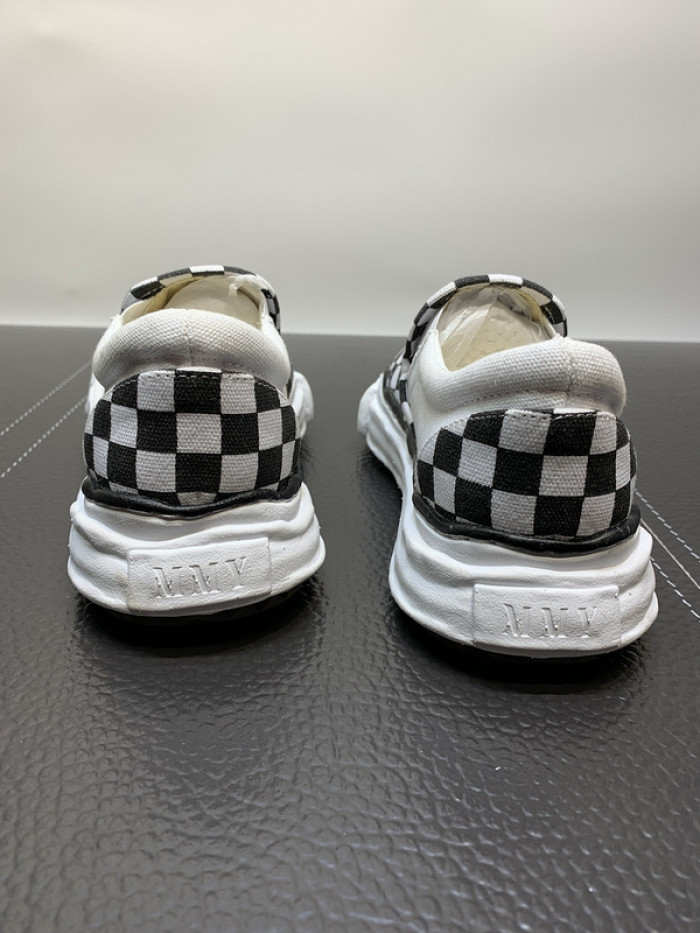 maison mihara yasuhiro sneaker