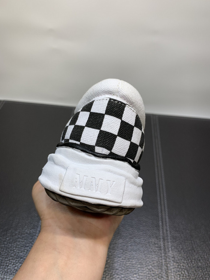 maison mihara yasuhiro sneaker