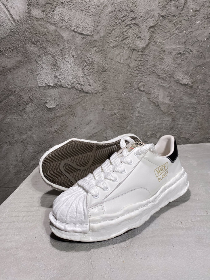 maison mihara yasuhiro sneaker