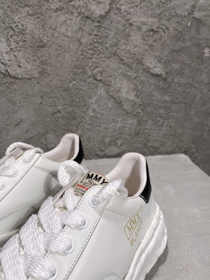 maison mihara yasuhiro sneaker