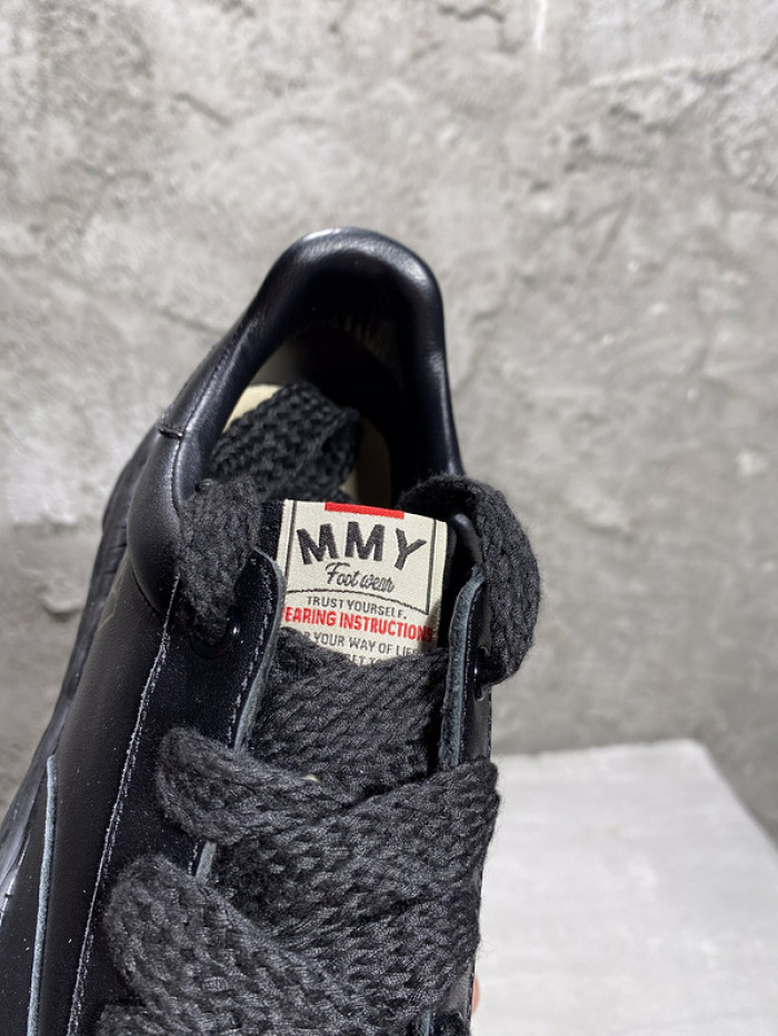 maison mihara yasuhiro sneaker