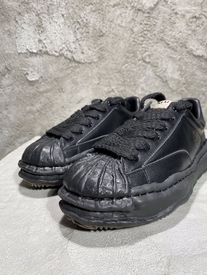 maison mihara yasuhiro sneaker