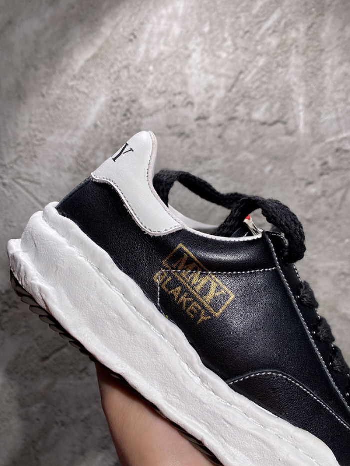 maison mihara yasuhiro sneaker