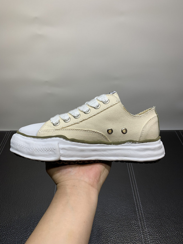 maison mihara yasuhiro sneaker