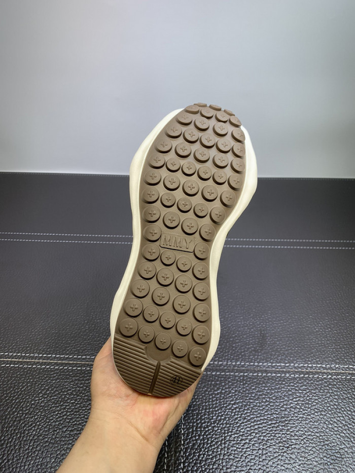 maison mihara yasuhiro sneaker