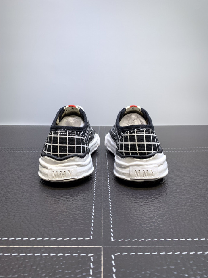 maison mihara yasuhiro sneaker