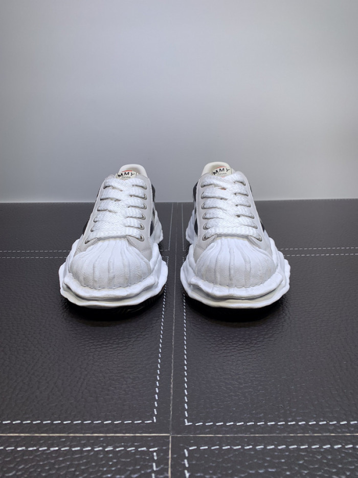 maison mihara yasuhiro sneaker