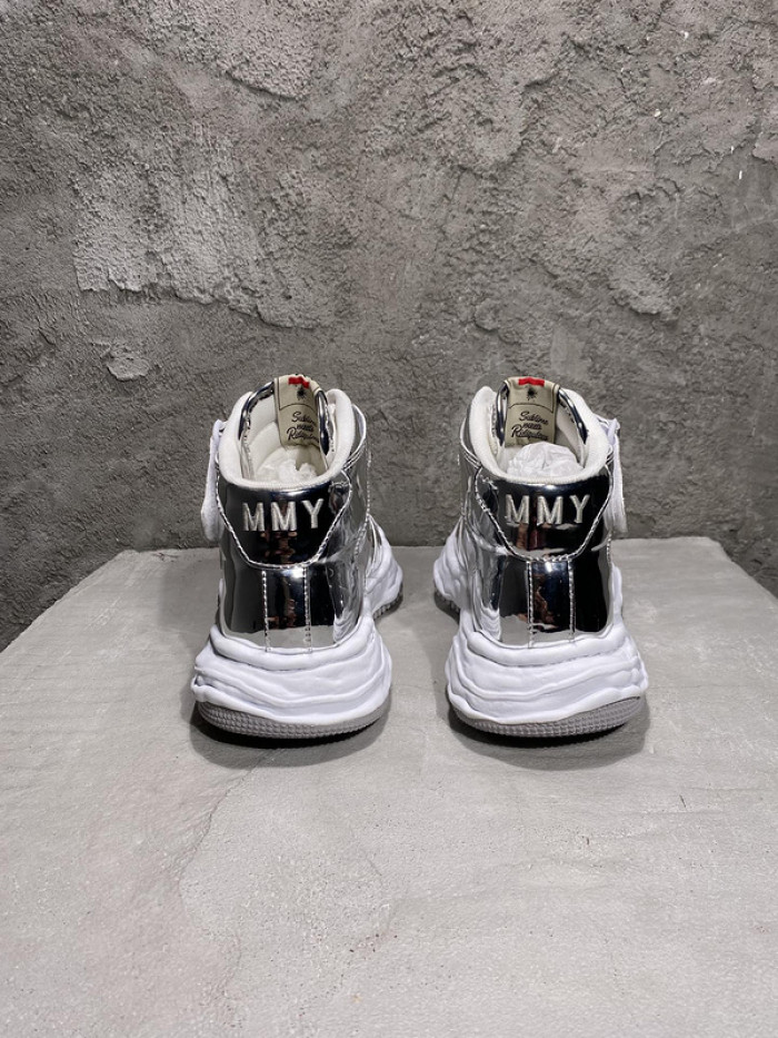 maison mihara yasuhiro sneaker