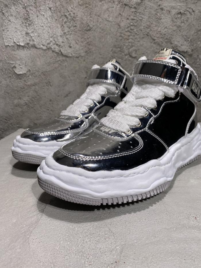 maison mihara yasuhiro sneaker