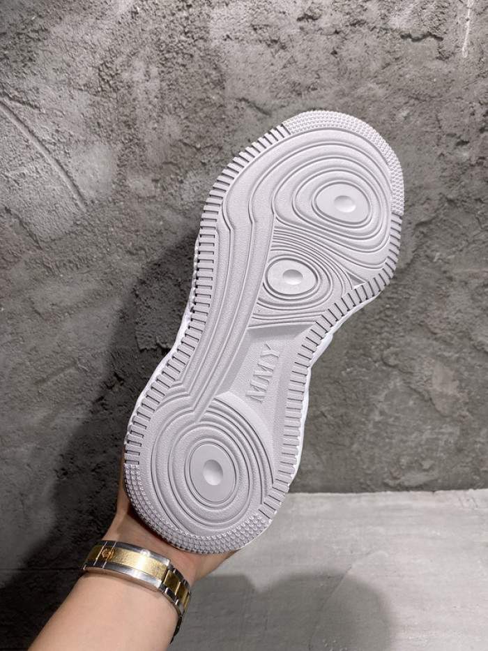 maison mihara yasuhiro sneaker