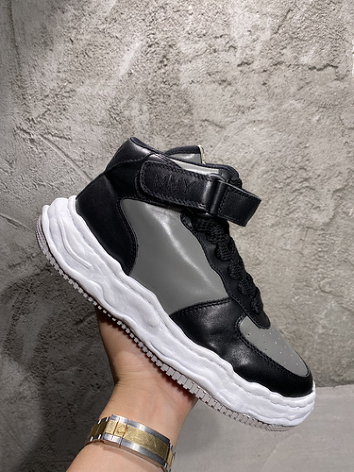 maison mihara yasuhiro sneaker