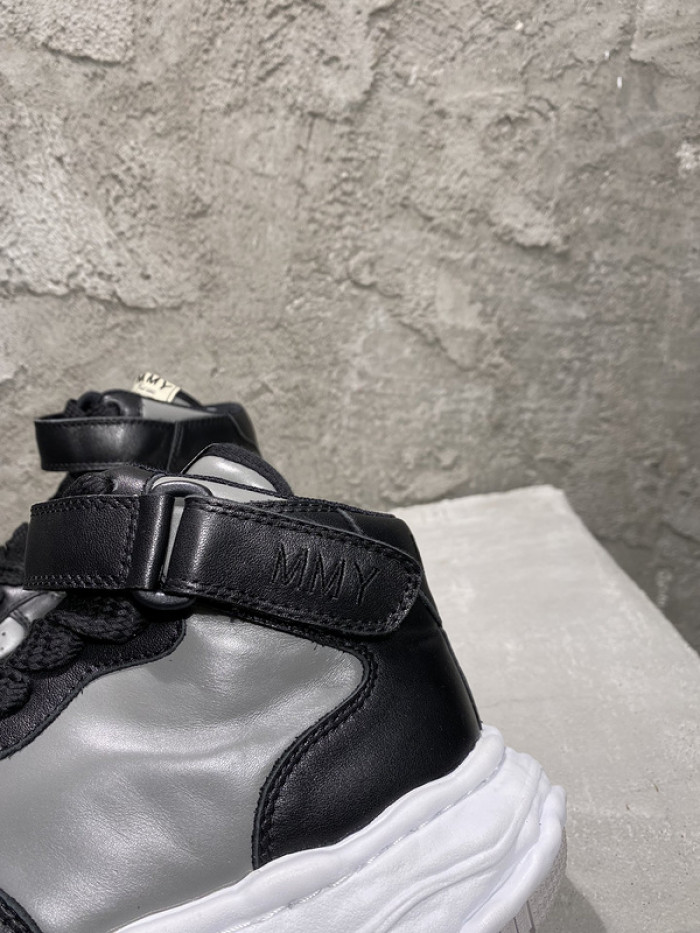 maison mihara yasuhiro sneaker