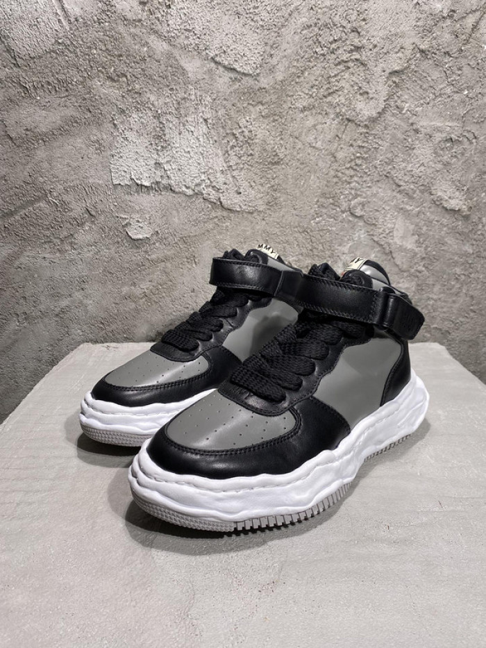 maison mihara yasuhiro sneaker