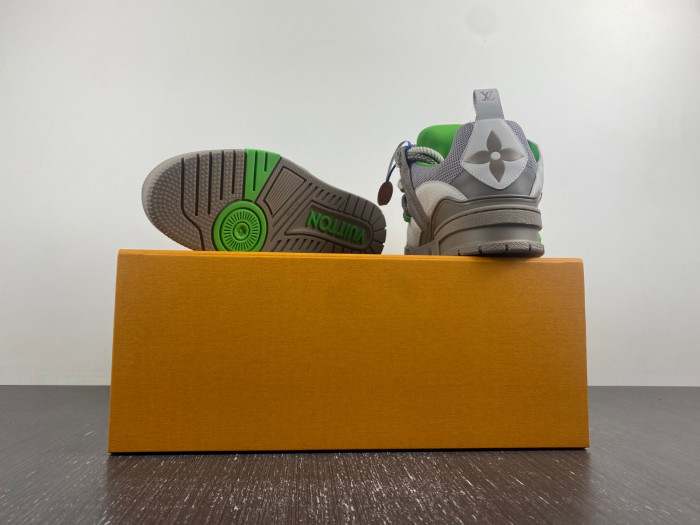 lovt sneaker