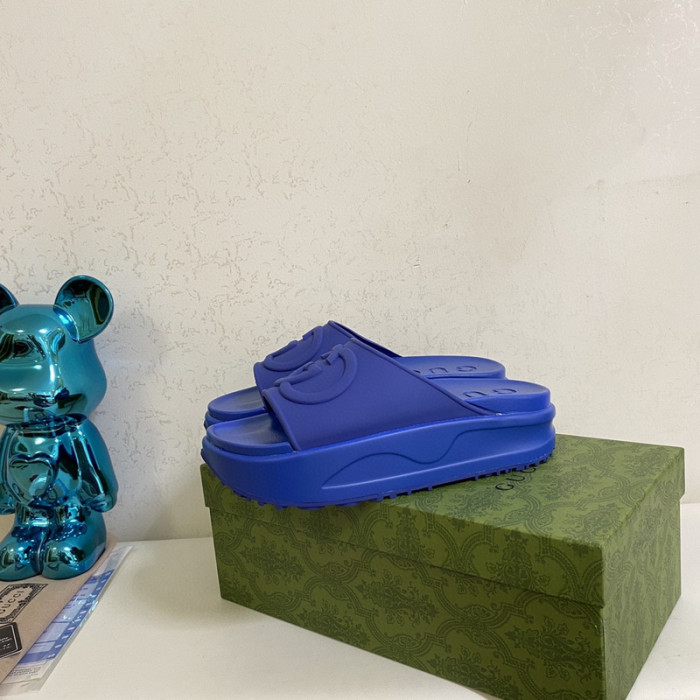 guc sandal