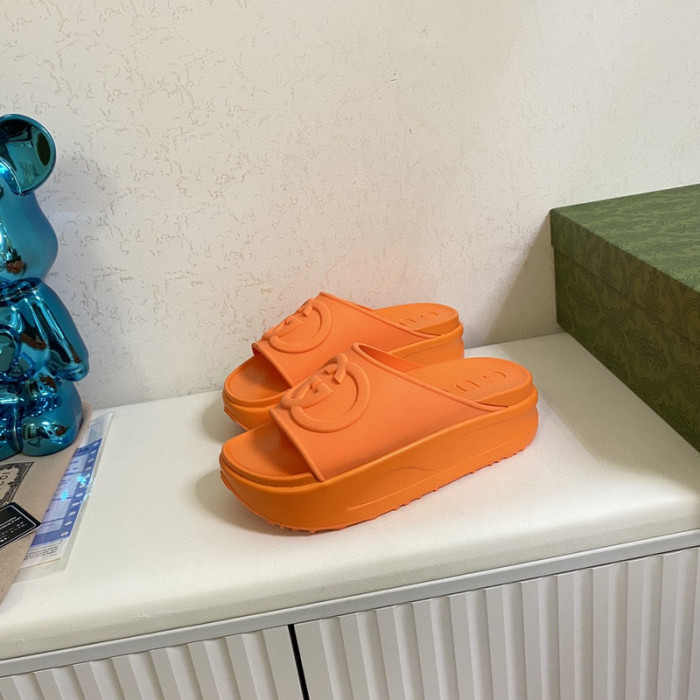 guc sandal