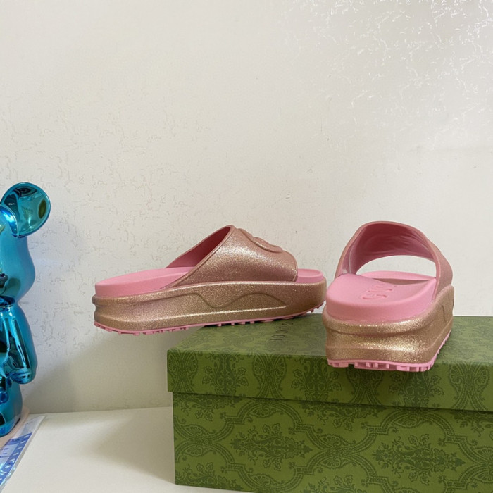 guc sandal