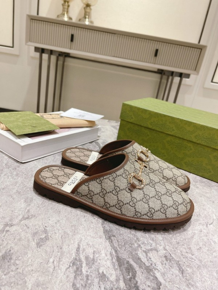 guc sandal