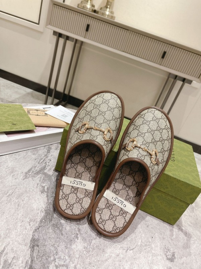 guc sandal