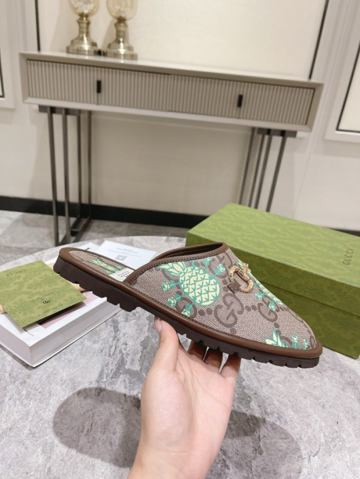 guc sandal