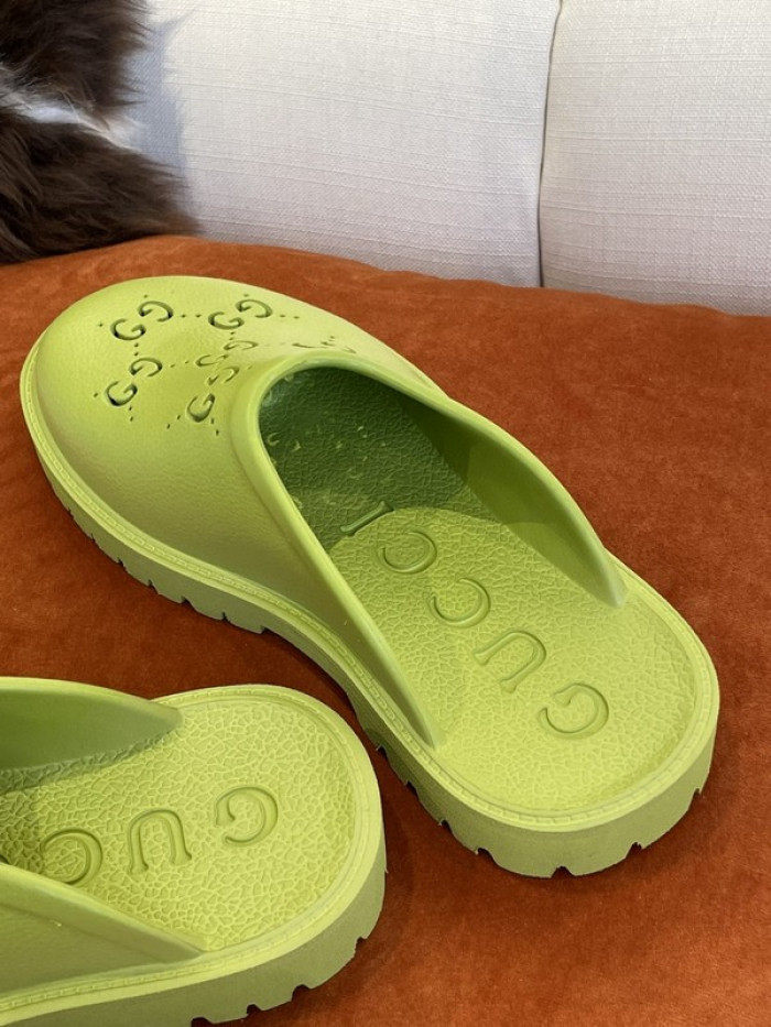 guc sandal
