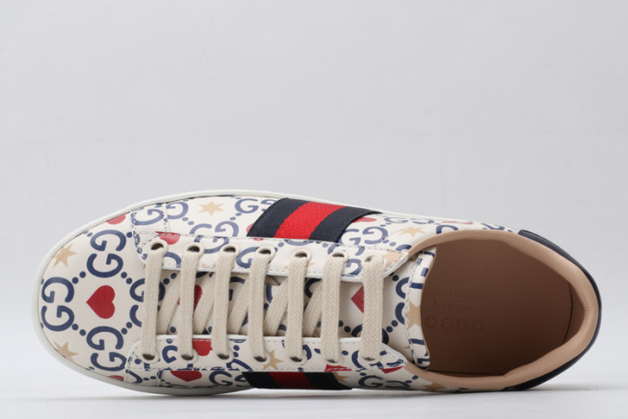 gi ace embroidered low-top sneaker