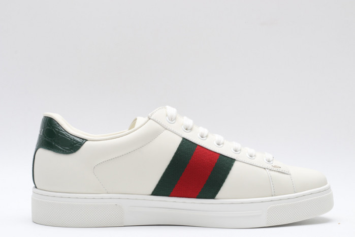 gi ace embroidered low-top sneaker