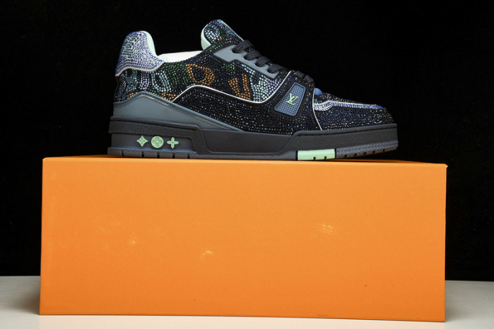 lovt sneaker