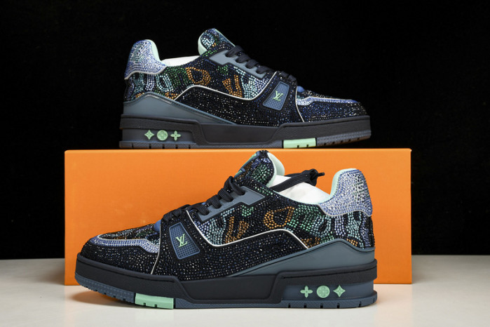 lovt sneaker