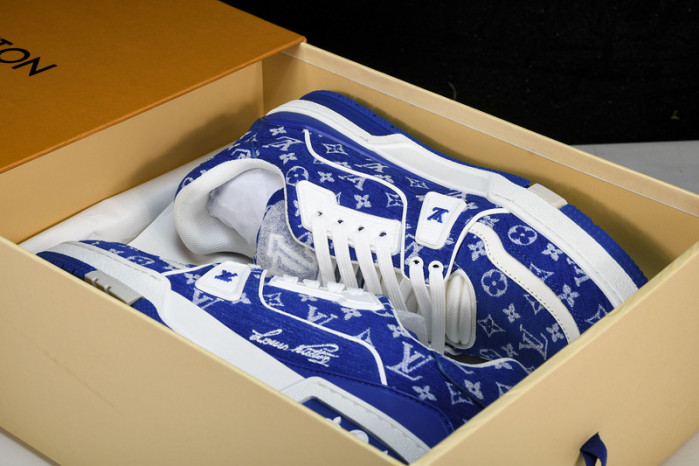 lovt sneaker