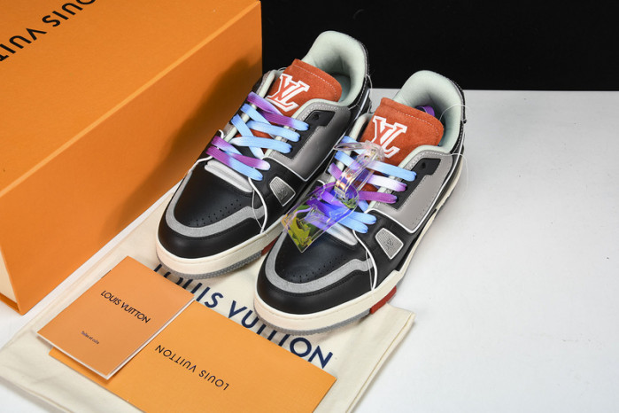 lovt sneaker
