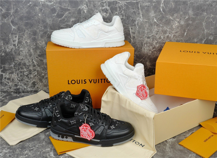 lovt sneaker
