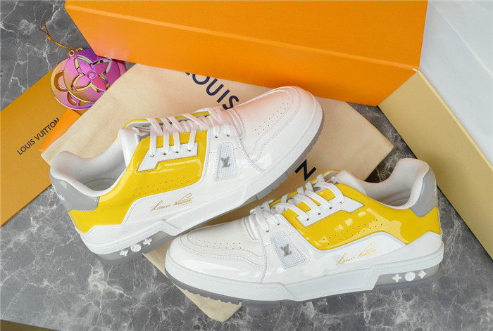 lovt sneaker