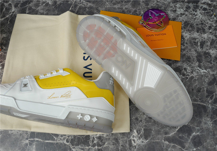 lovt sneaker