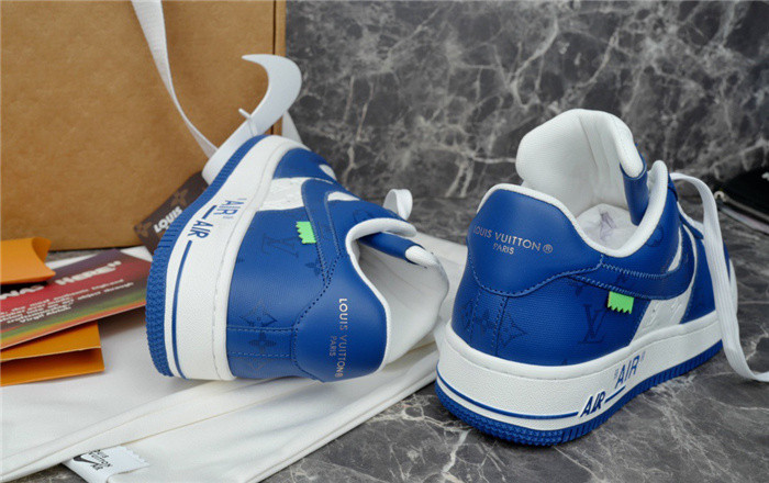lovt sneaker