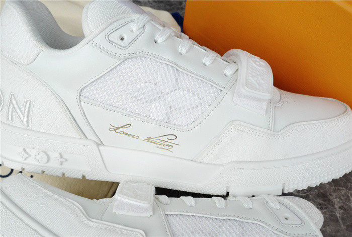 lovt sneaker