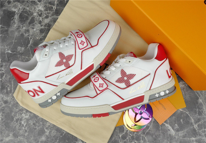 lovt sneaker