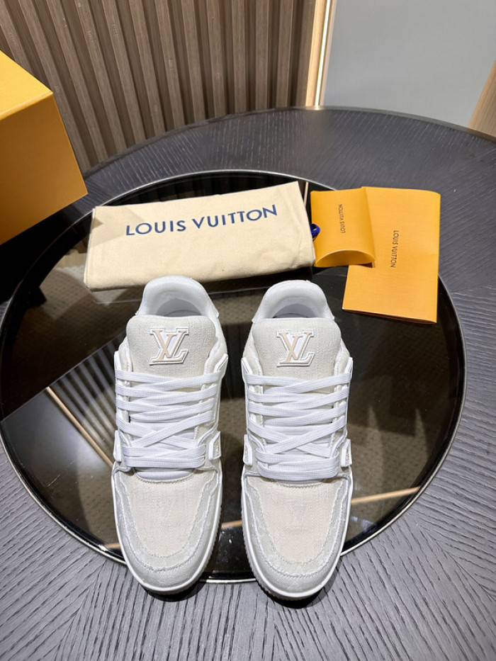 lovt sneaker