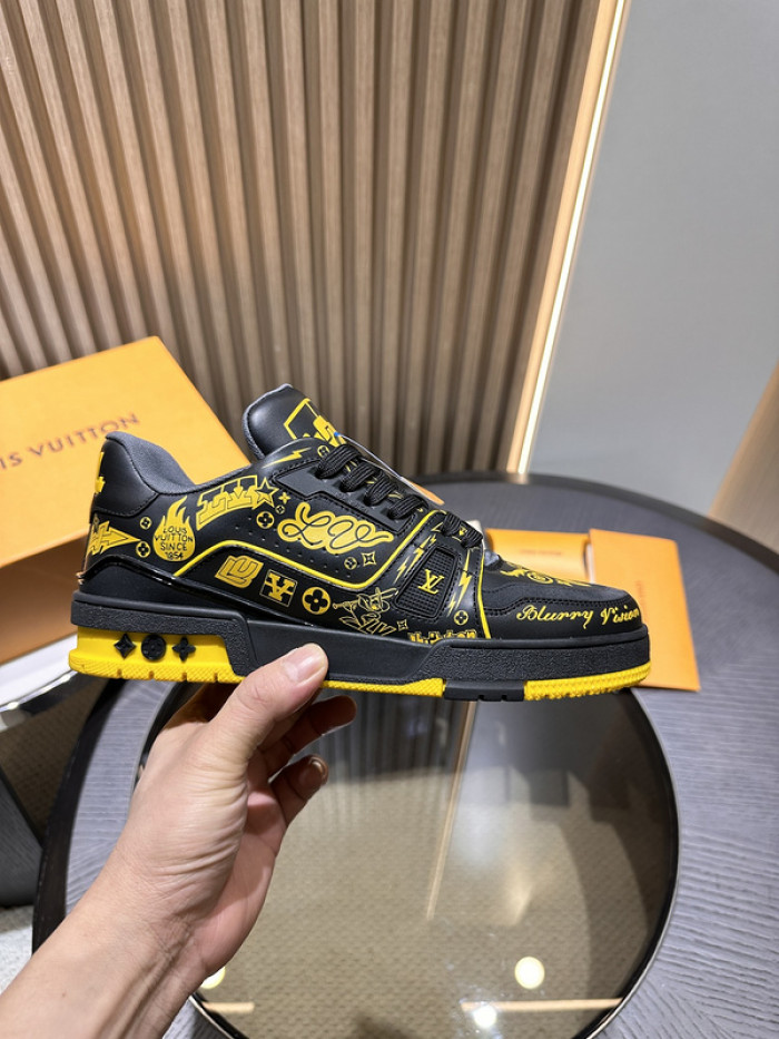 lovt sneaker