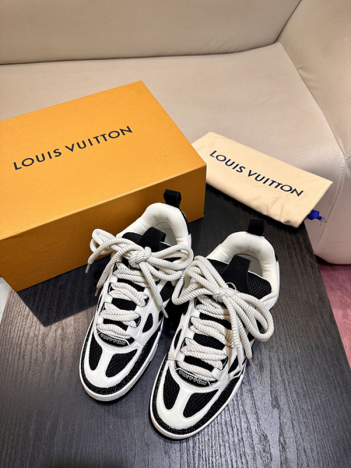 lovt sneaker