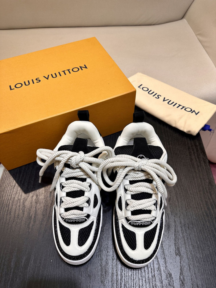 lovt sneaker