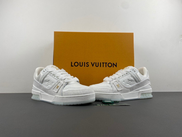 lovt sneaker