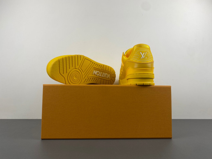 lovt sneaker