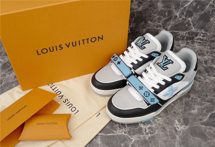 lovt sneaker
